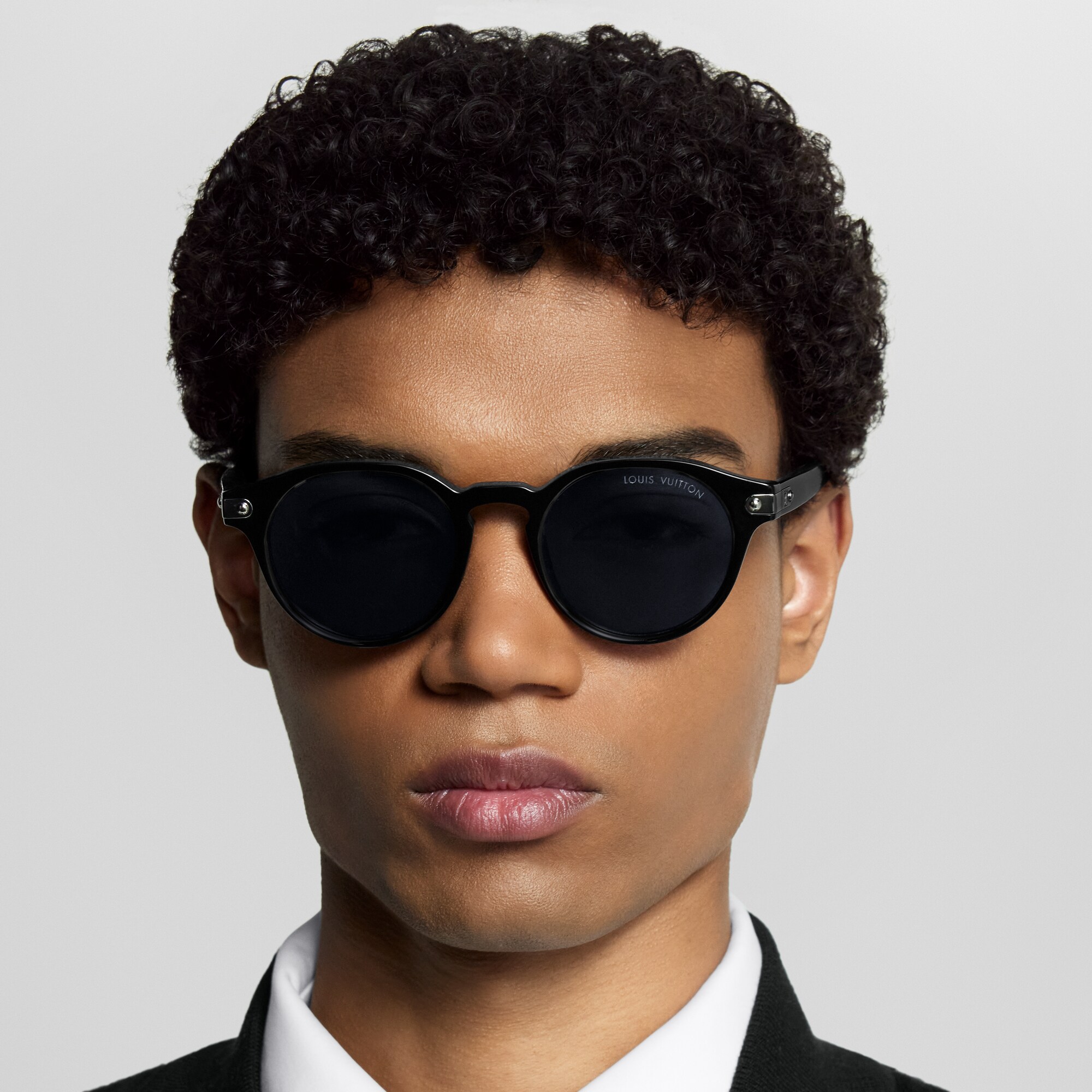LV Signature Round Sunglasses - Size M S00 - Accessories Z2434U